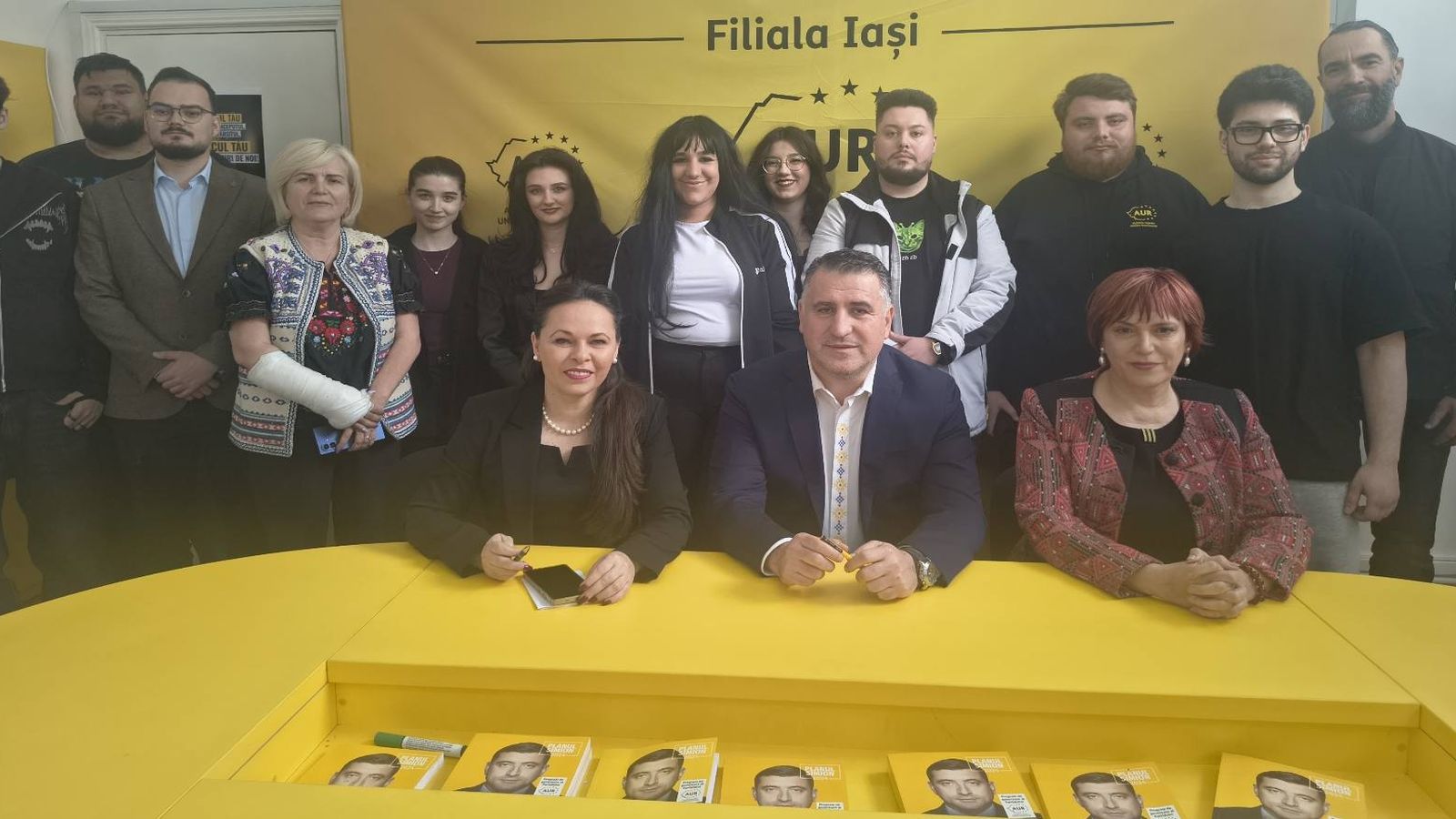 Ciprian Paraschi, Cristina Dascalu, Gabriela Dumitresc, AUR Iasi