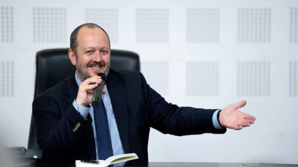 Adrian Papahagi