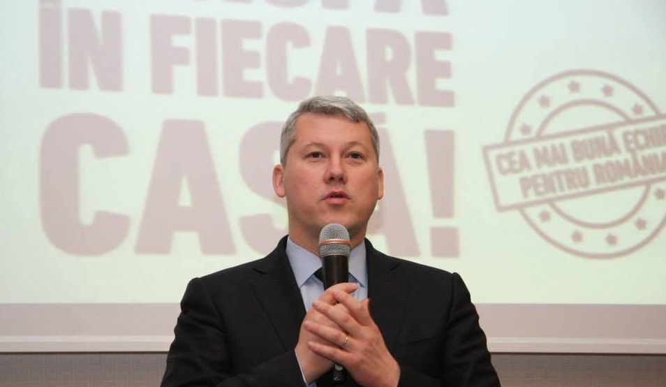 Catalin Predoiu
