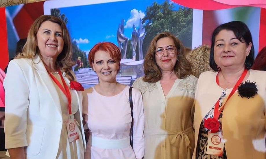 Olguta Vasilescu Laura Velescu